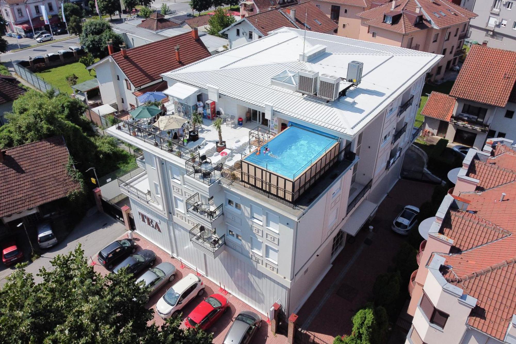 Smestaj Tea Sa Dva Bazena Vrnjačka Banja Екстериор снимка